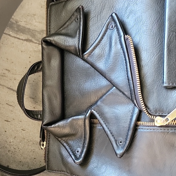 Jacket Purse Backpack Style Black Faux Leather - Picture 6 of 11